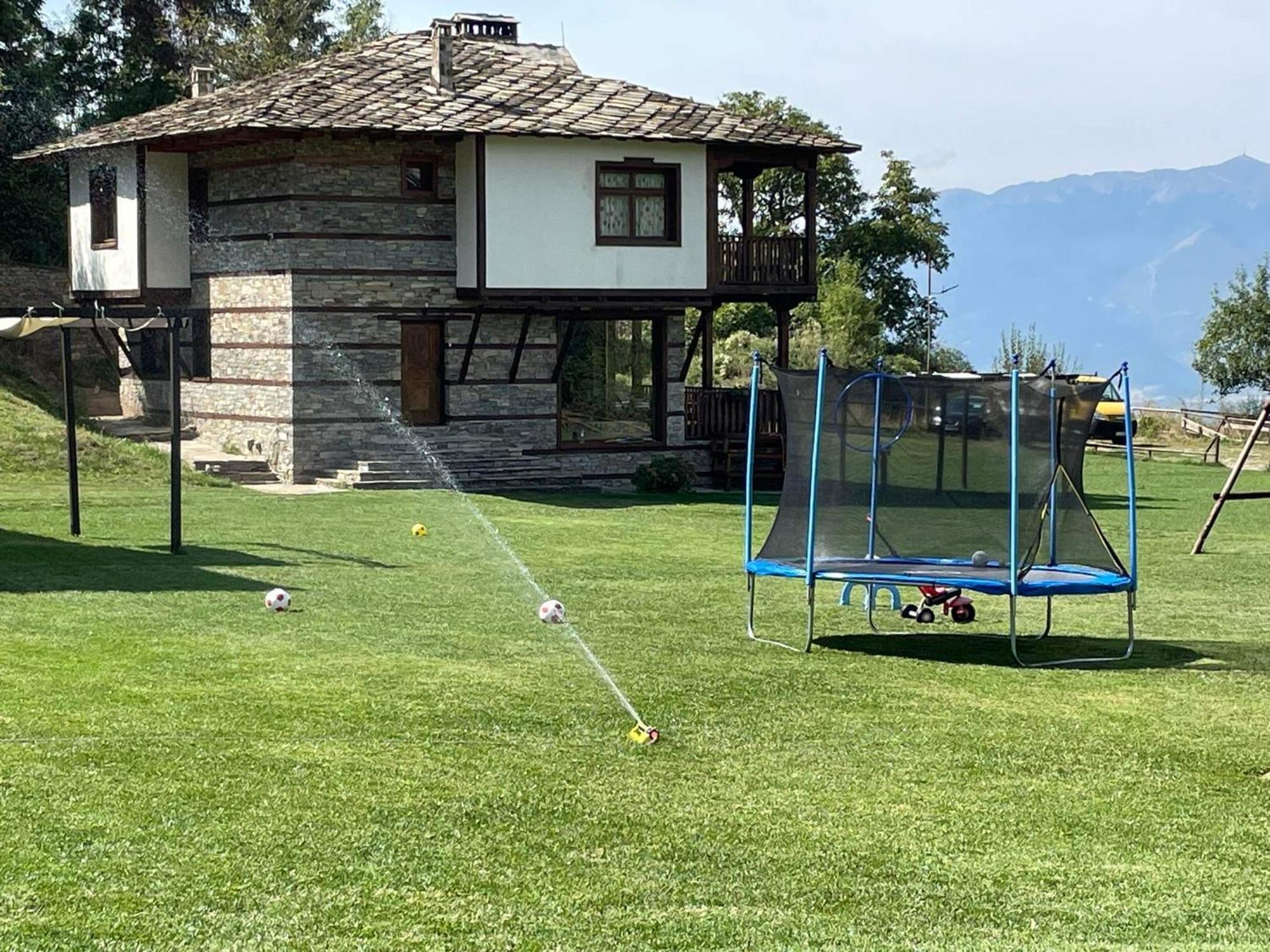 Leshten Guest Homes Εξωτερικό φωτογραφία