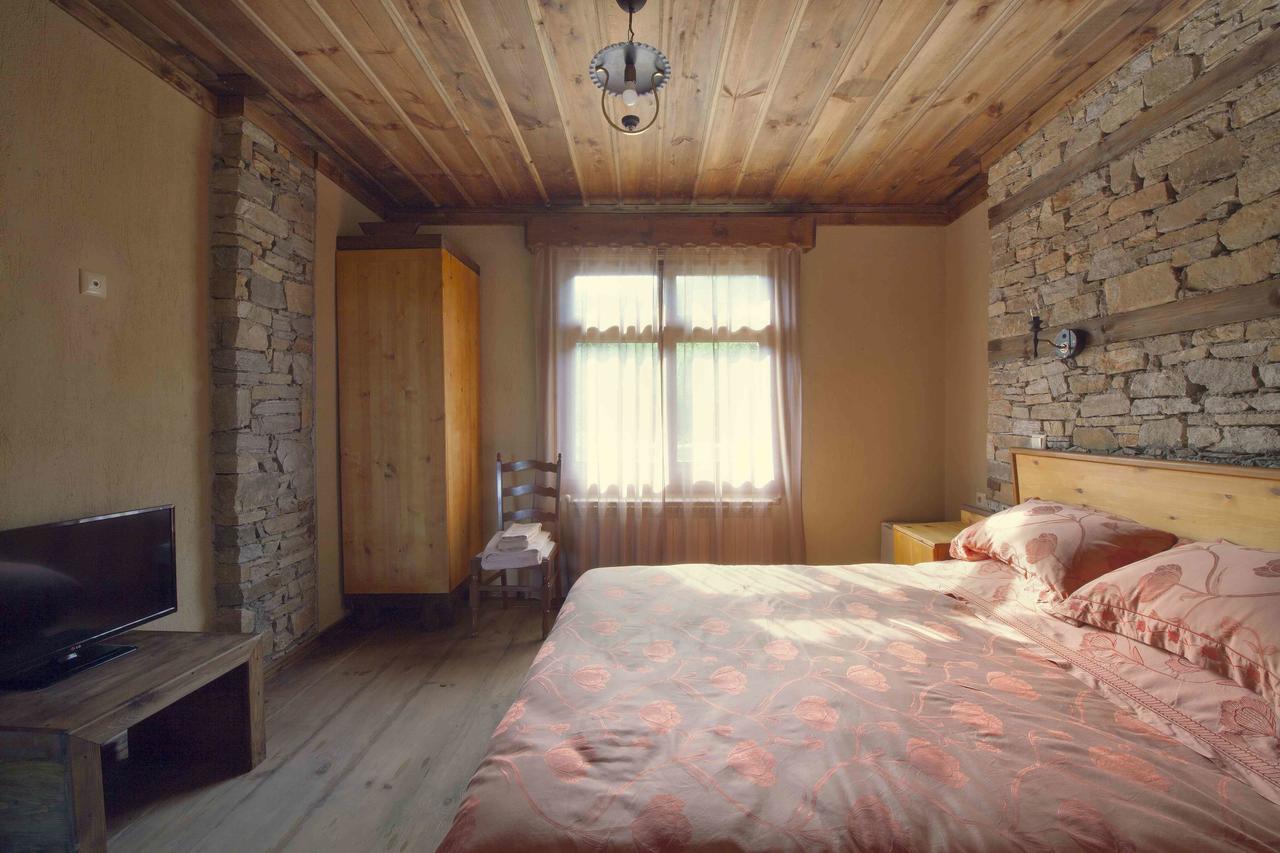Leshten Guest Homes Εξωτερικό φωτογραφία